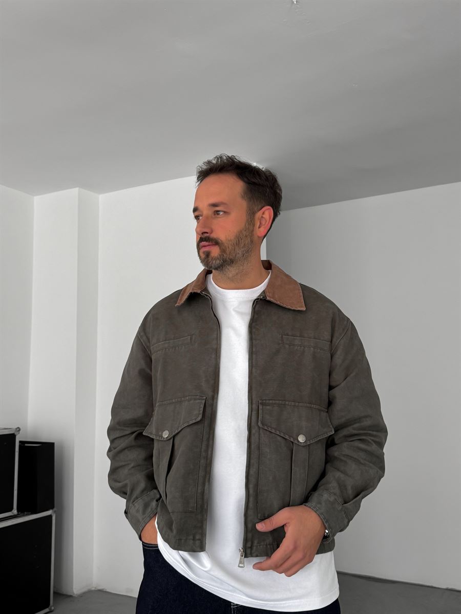 Collar and Pocket Detailed Jacket