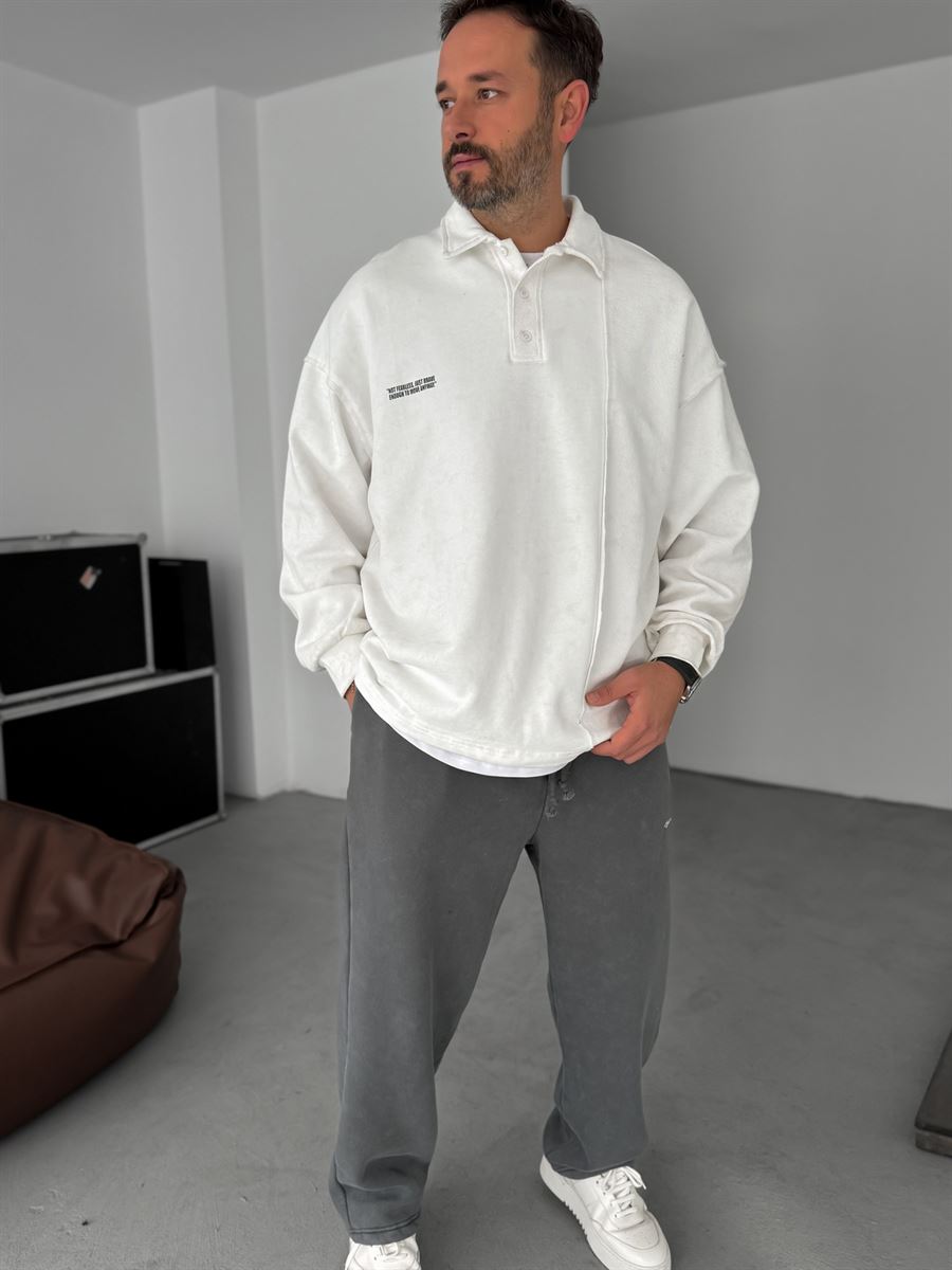 Reverse Stitch Washed Sweatshirt