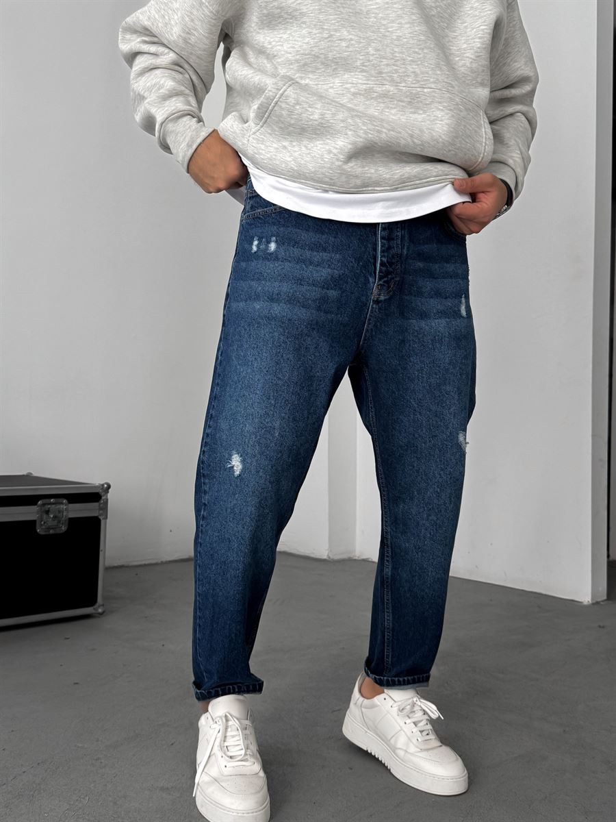 Distressed Effected Boyfriend Jean