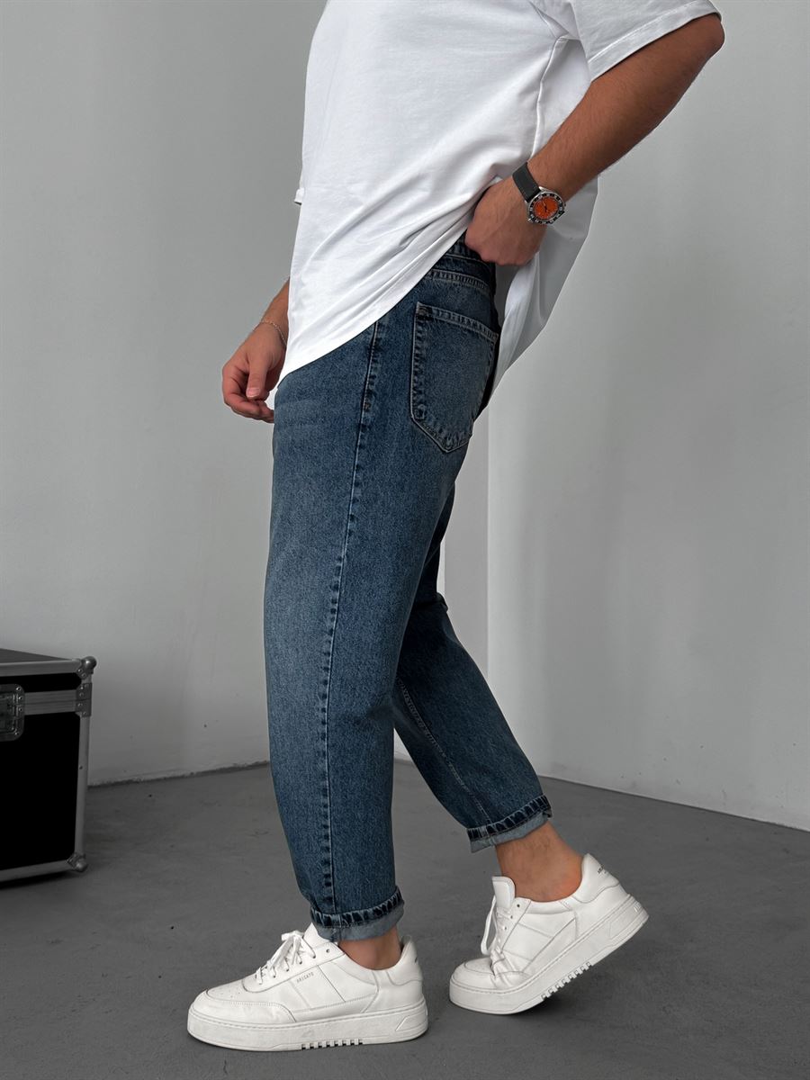 Washed Effected Boyfriend Jean