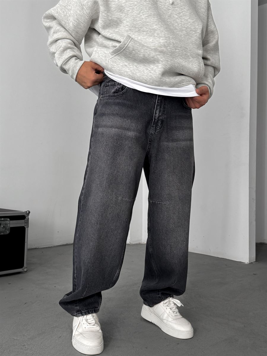 Washed Baggy Jean with Stitching