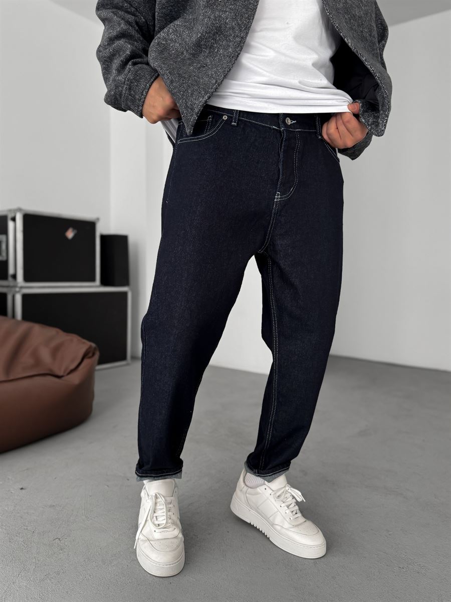 Basic Boyfriend Jean with Stitching