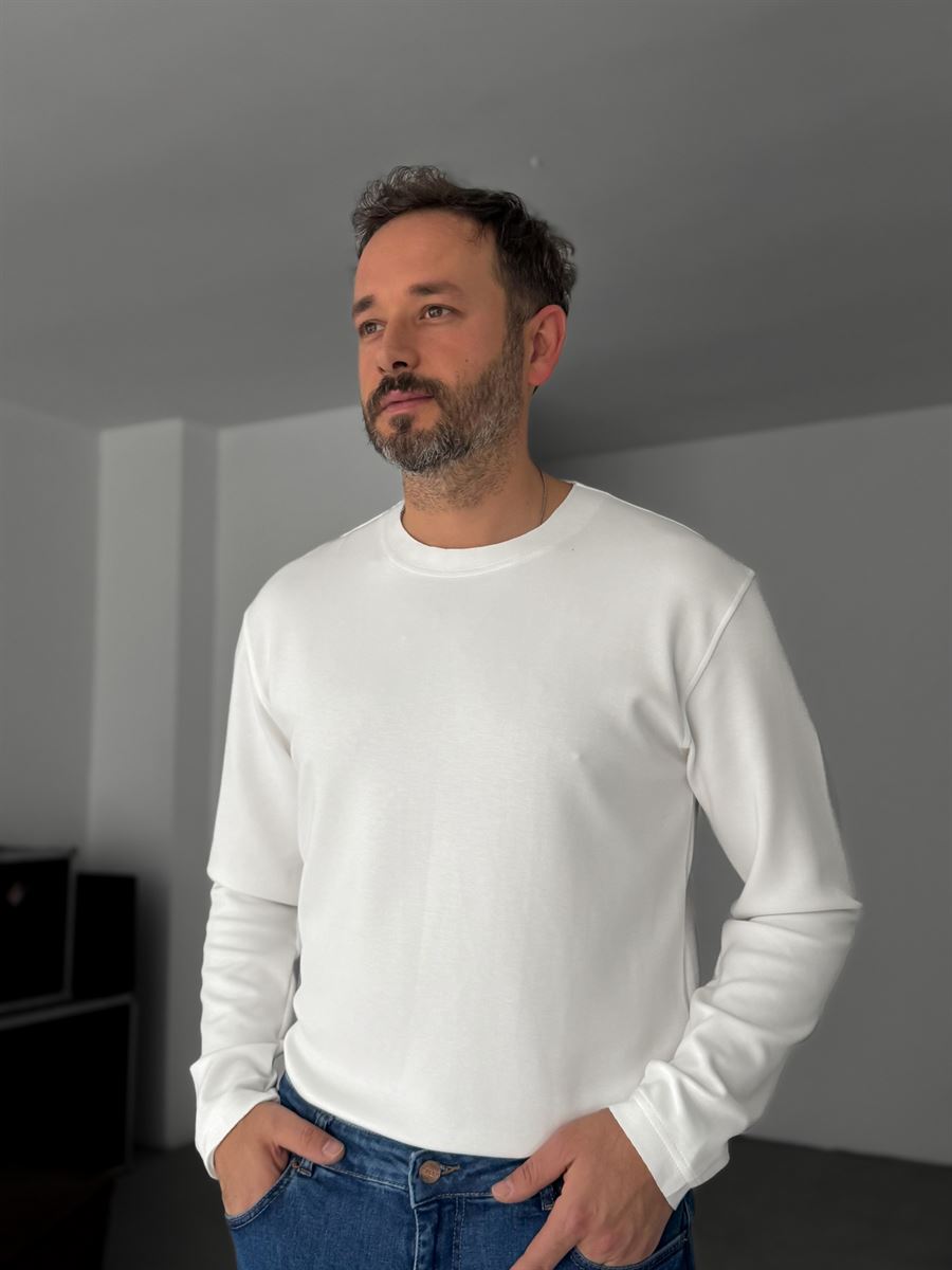 Modal Fabric Lycra Slim Fit Sweatshirt