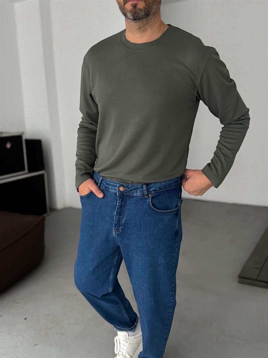 Modal Fabric Lycra Slim Fit Sweatshirt