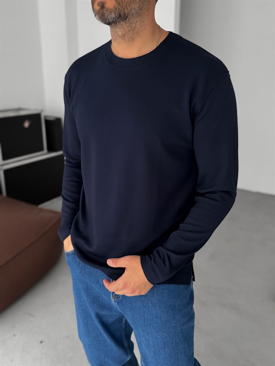 Modal Fabric Lycra Slim Fit Sweatshirt