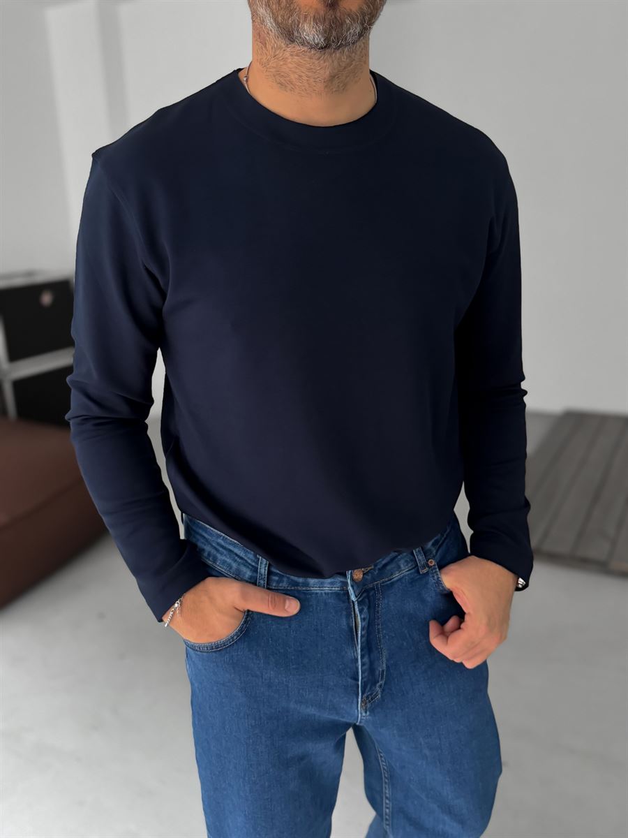 Modal Fabric Lycra Slim Fit Sweatshirt