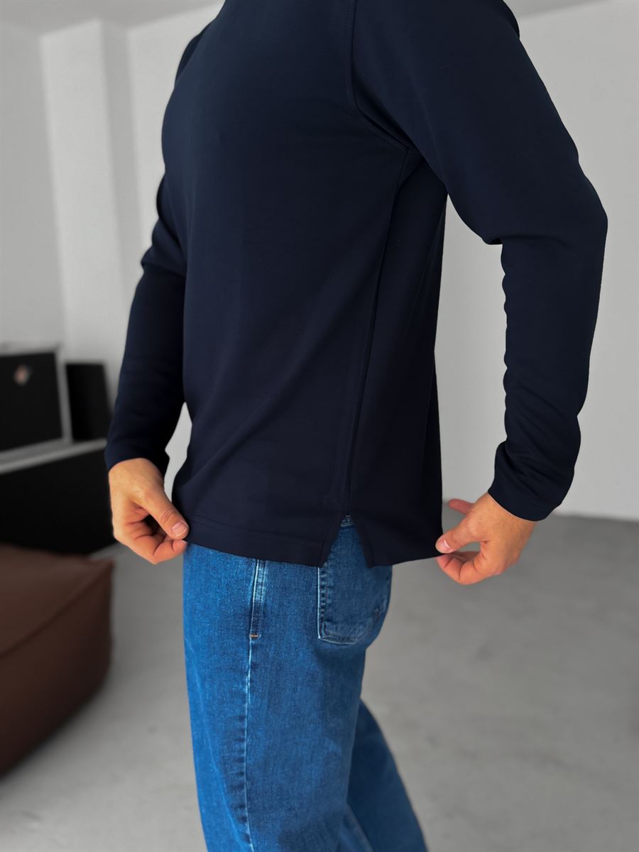 Modal Fabric Lycra Slim Fit Sweatshirt