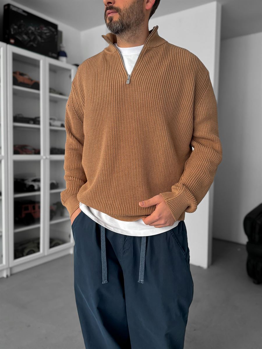 Half-Zip Knitwear Sweatshirt