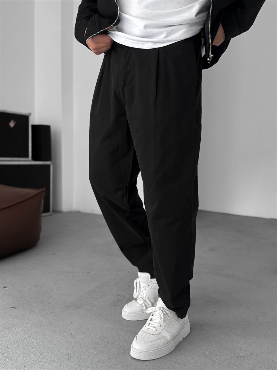 Pleated Gabardine Pants