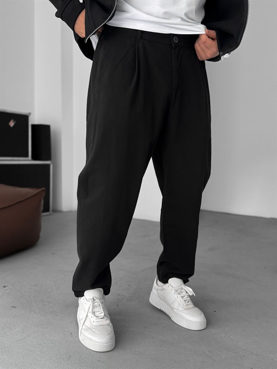 Pleated Gabardine Pants