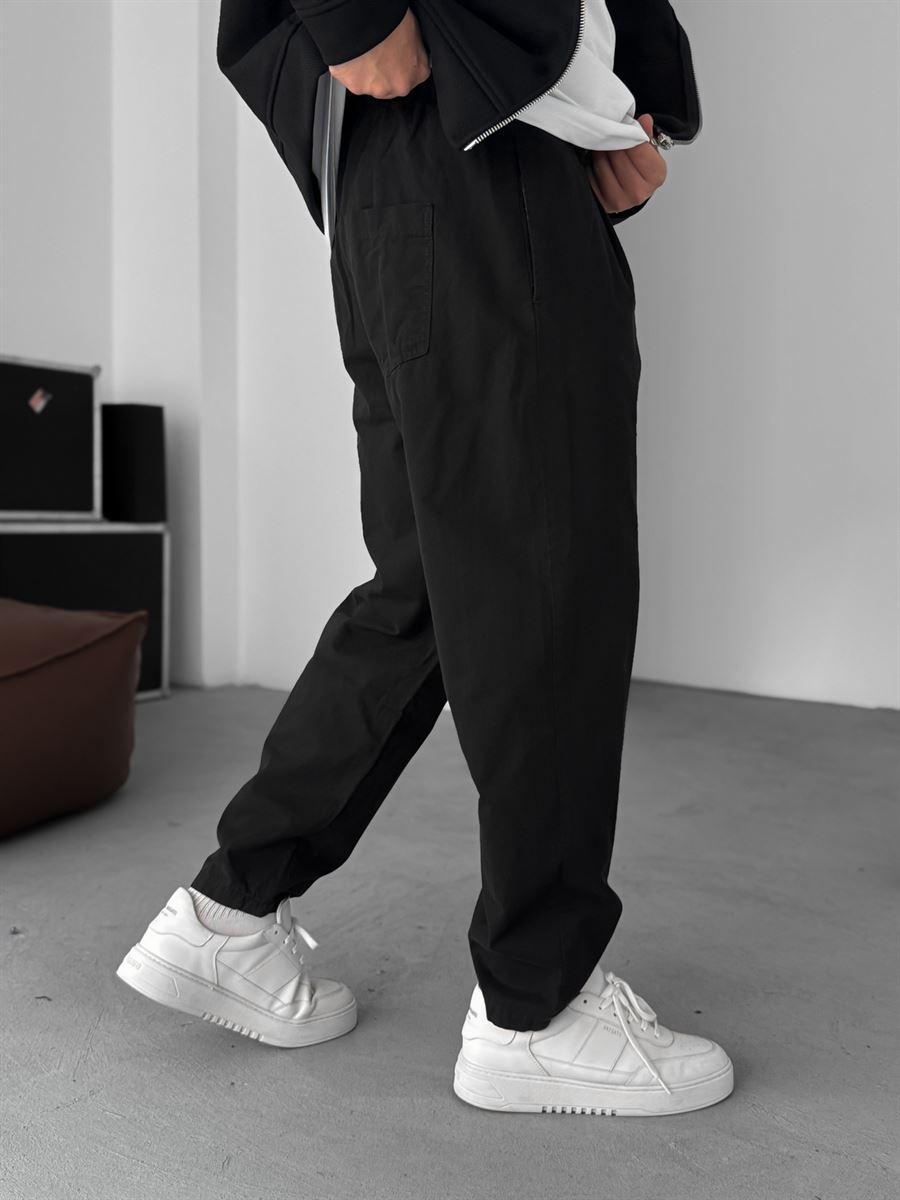 Pleated Gabardine Pants