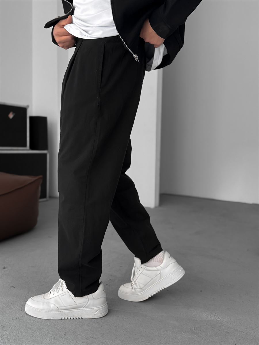 Pleated Gabardine Pants