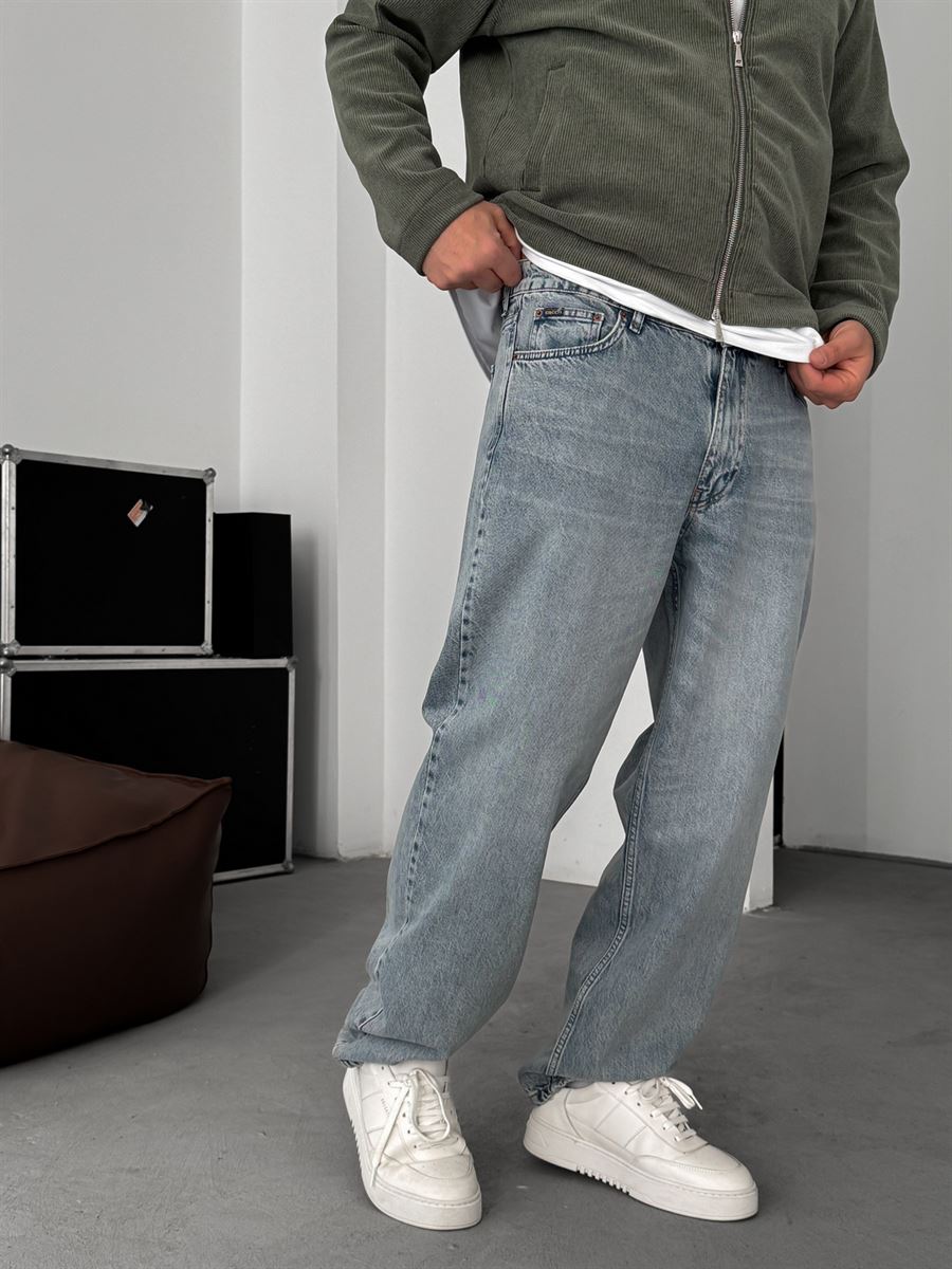 Washed Baggy Jean