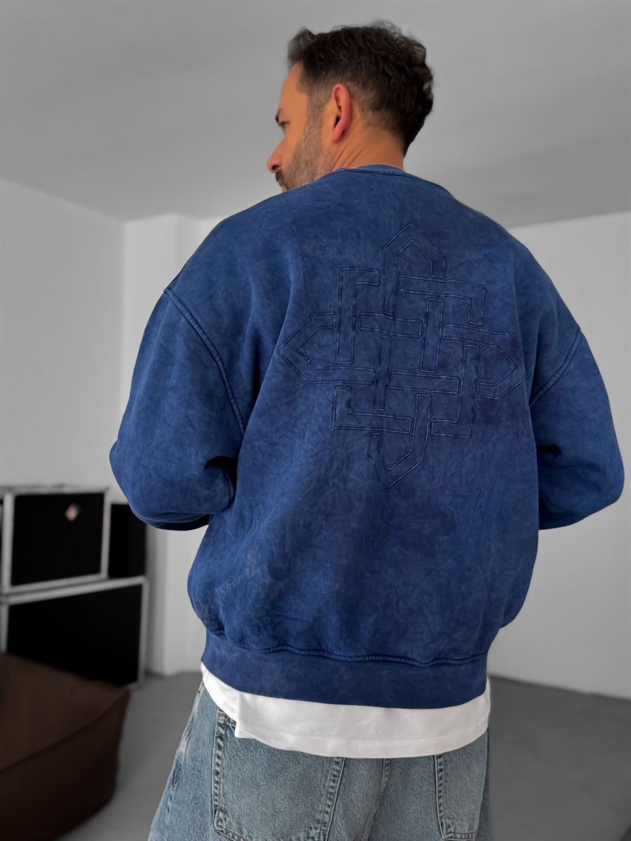 Back Embroidered Washed Sweatshirt