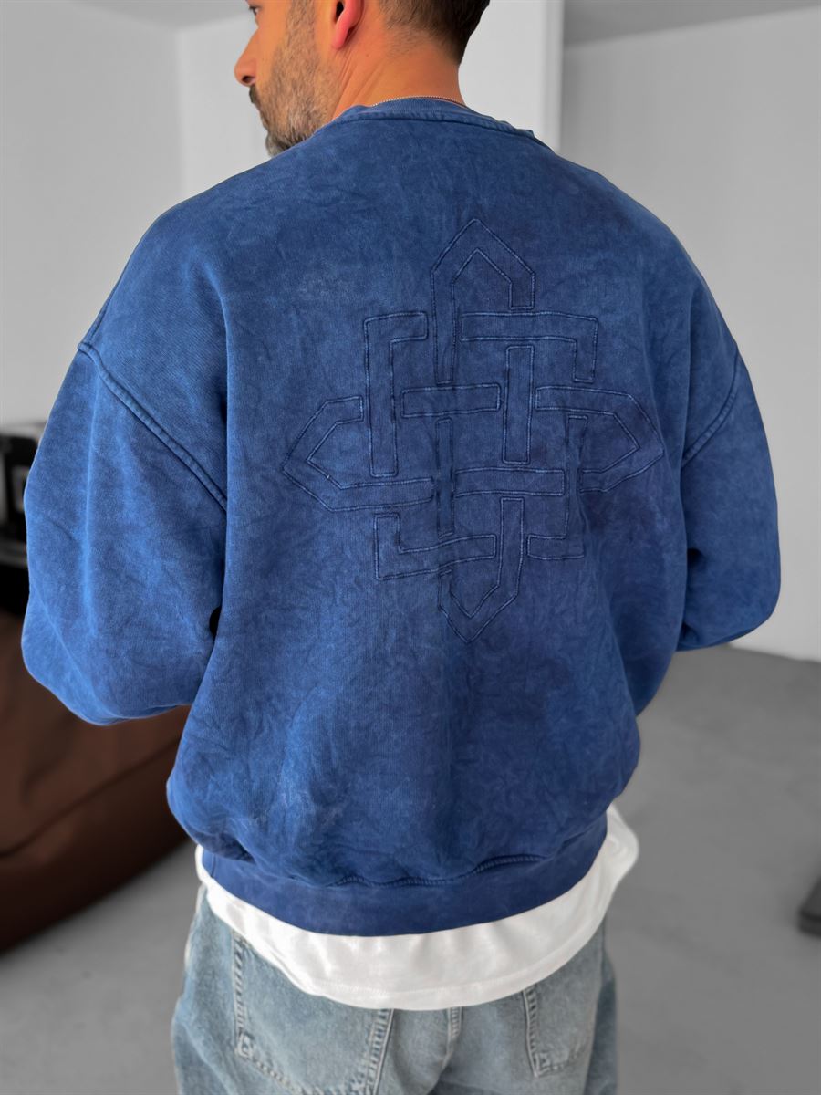 Back Embroidered Washed Sweatshirt