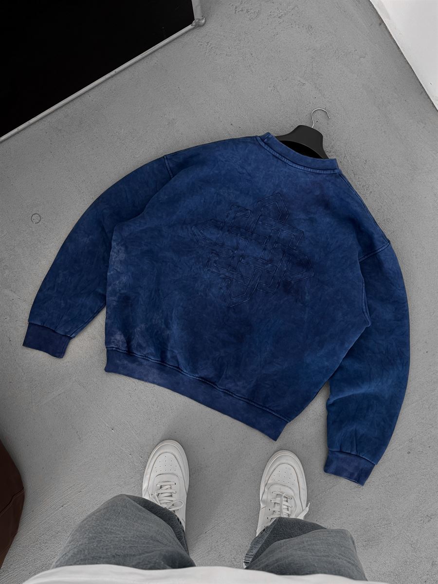 Back Embroidered Washed Sweatshirt