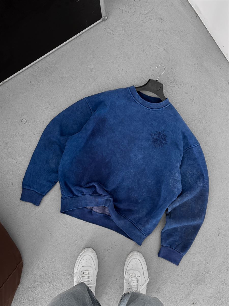 Back Embroidered Washed Sweatshirt