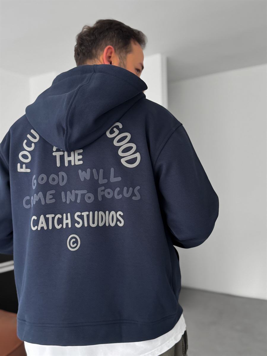 Back Embossed Zipped Sweatshirt