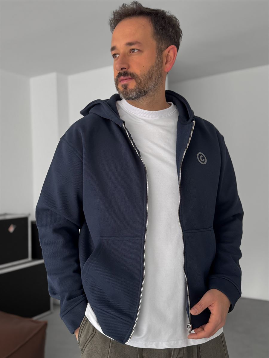 Back Embossed Zipped Sweatshirt