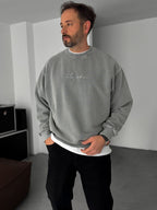 Dreams Embroidered Washed Sweatshirt