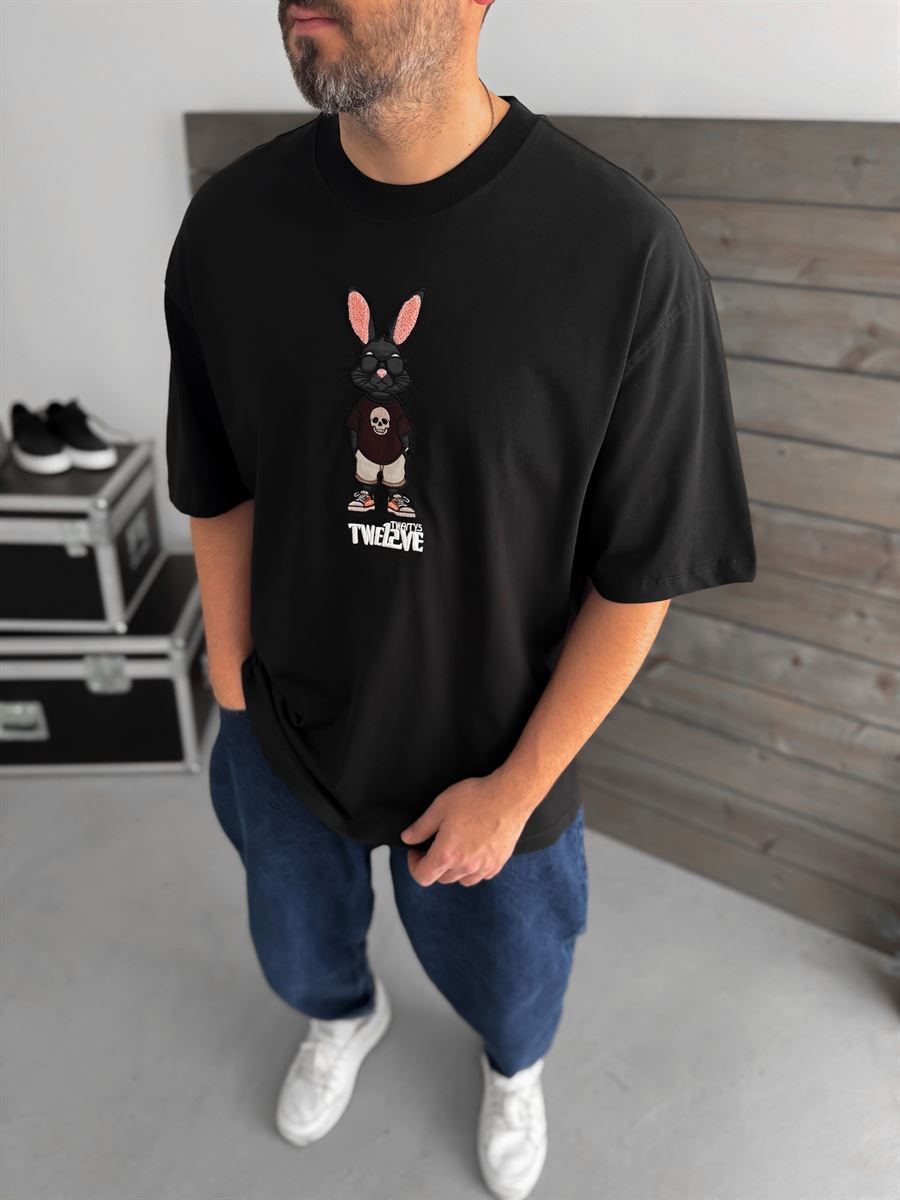 Black Rabbit Embroidered T-Shirt TW-1053