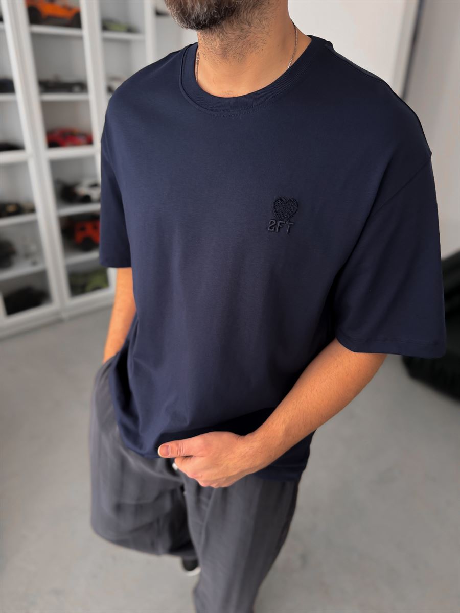 Navy Blue Oversize T-Shirt with Heart Embroidery TW-1023