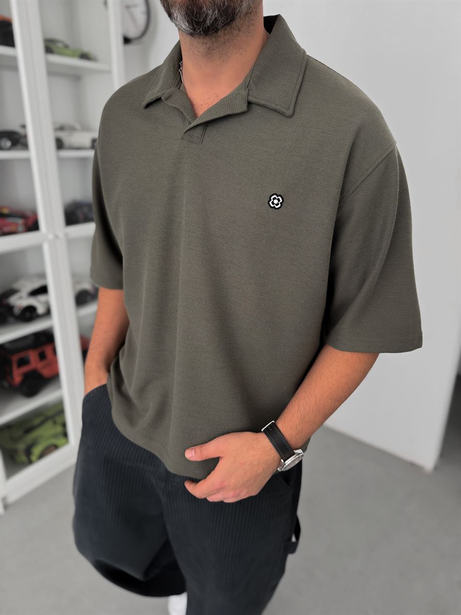 Khaki Embroidered Waffle Polo Collar T-Shirt C-029