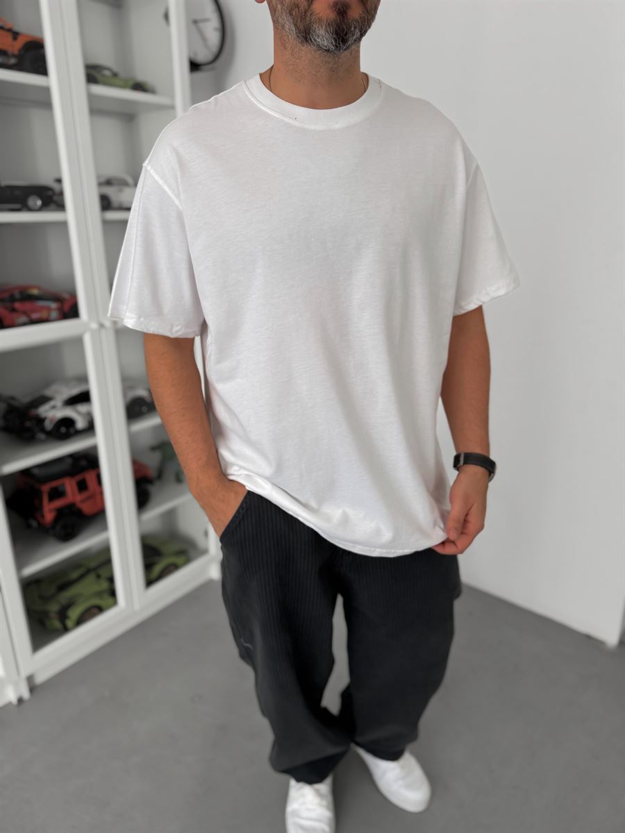 White Basic Oversize T-Shirt with Slit C-007