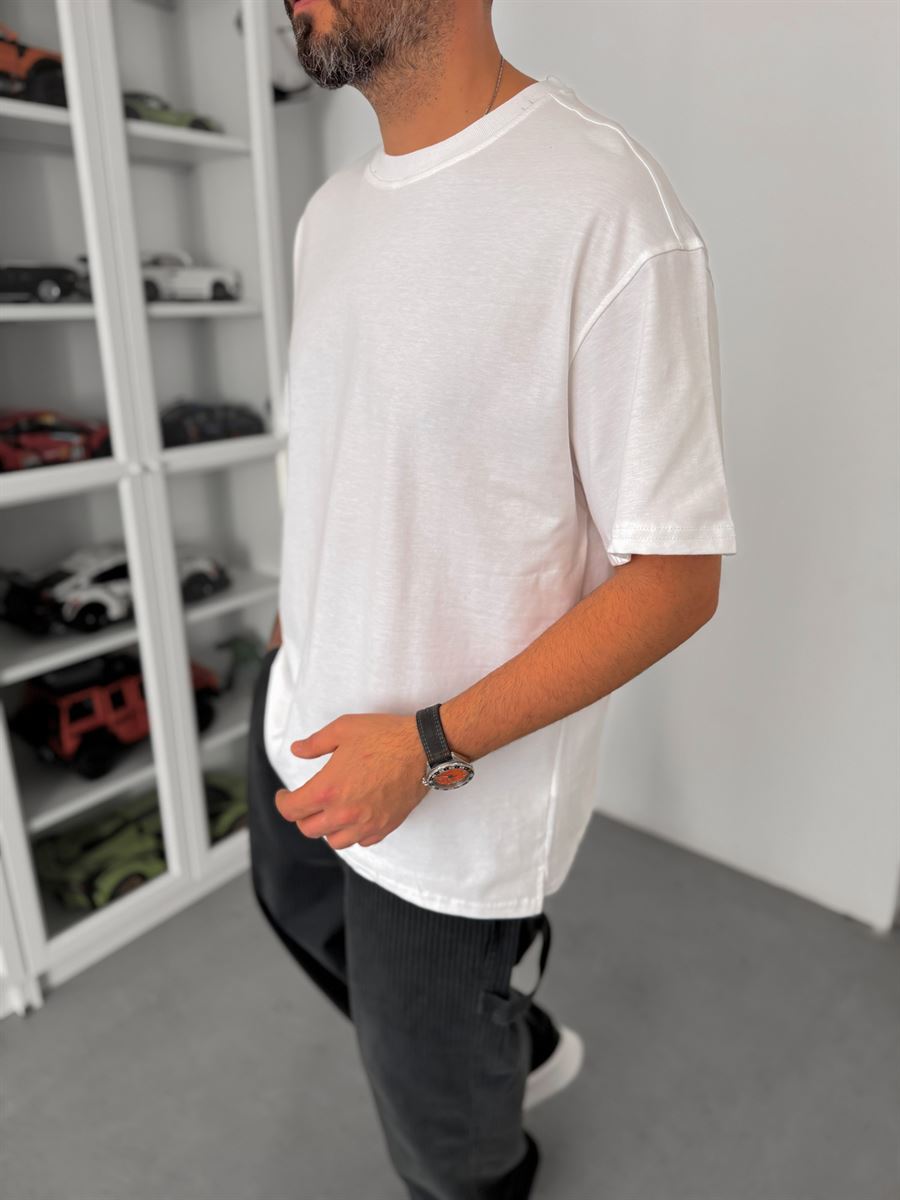 White Basic Oversize T-Shirt with Slit C-007