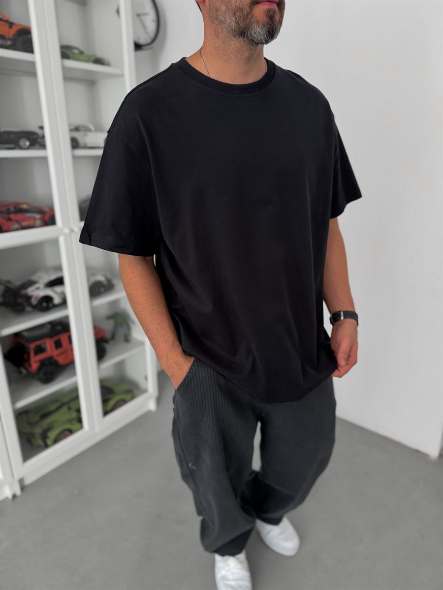 Black Basic Oversize T-Shirt with Slit C-007
