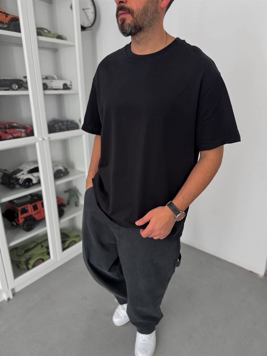 Black Basic Oversize T-Shirt with Slit C-007