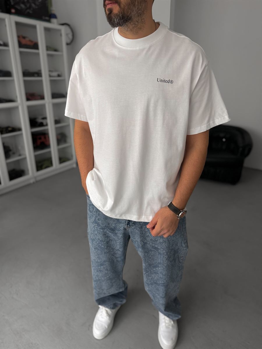 White United Print Oversize T-Shirt C-009