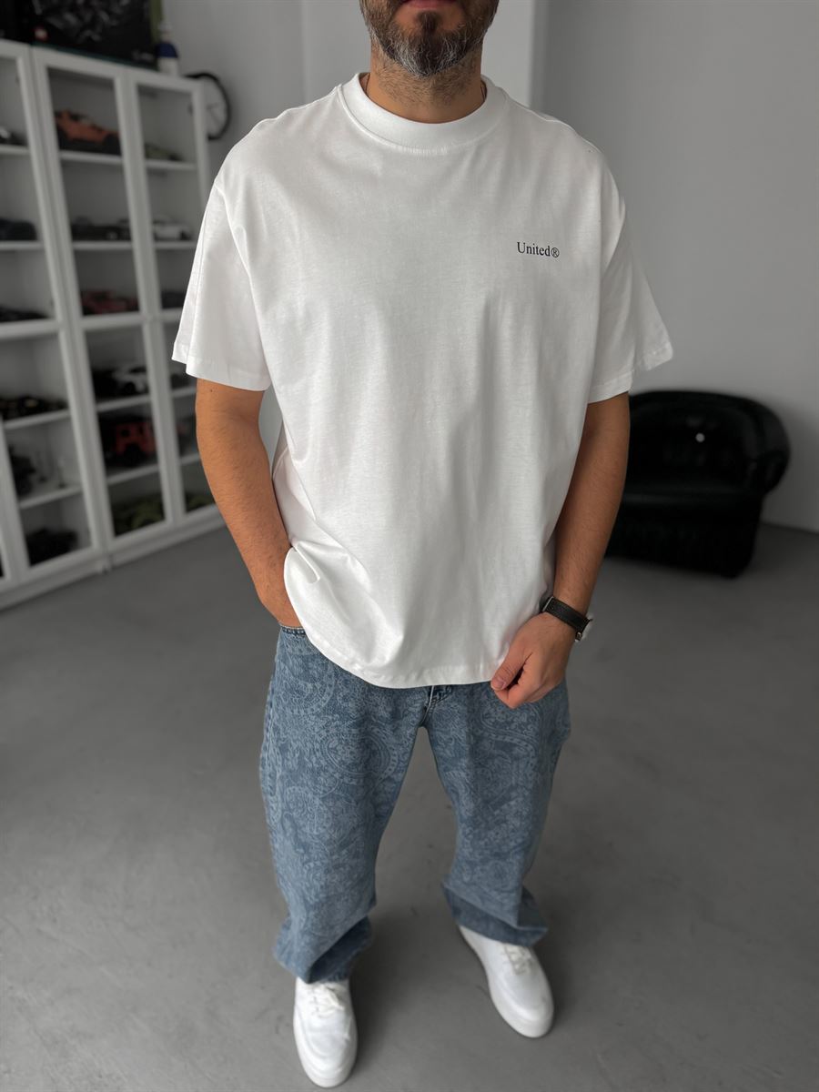 White United Print Oversize T-Shirt C-009