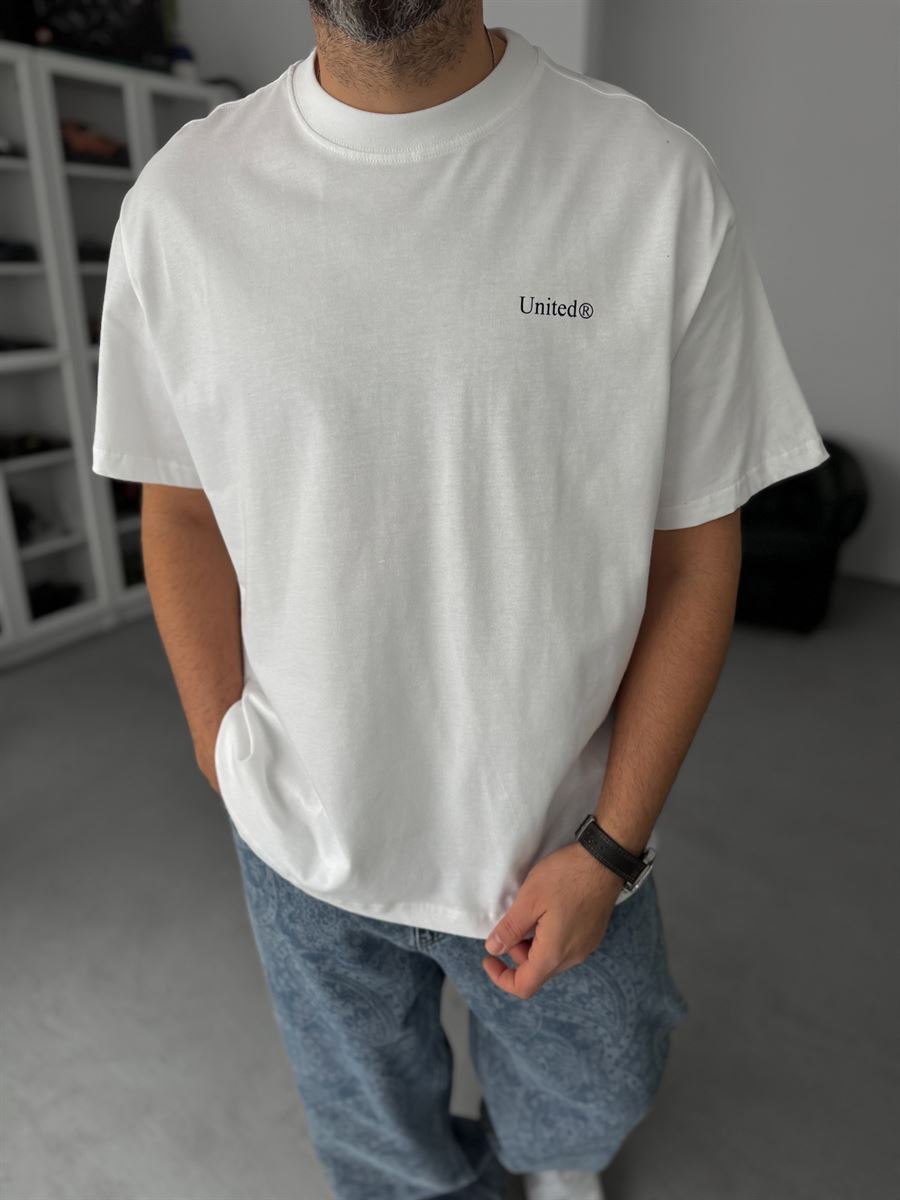 White United Print Oversize T-Shirt C-009