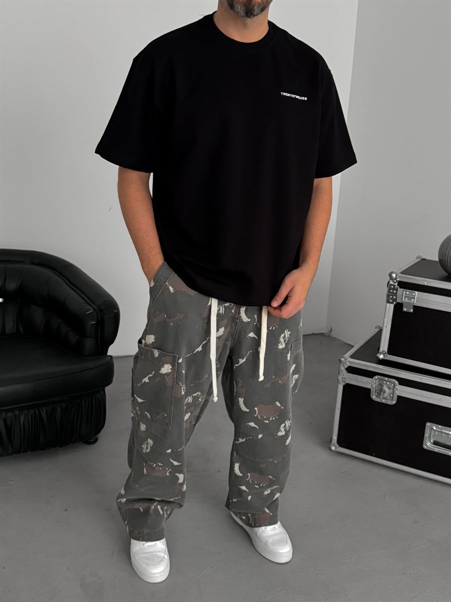 Black Embossed Two-Thread Oversize T-Shirt TW-1066