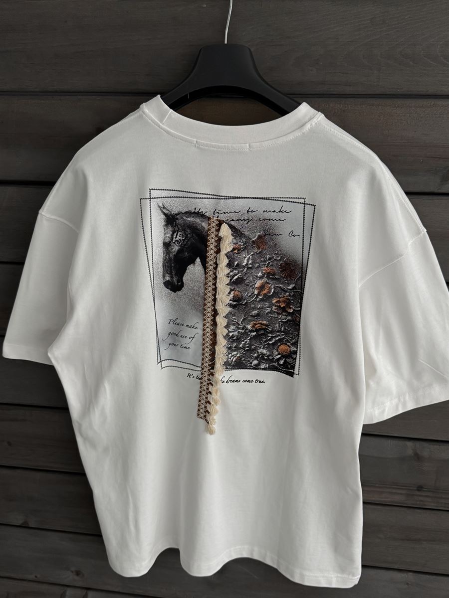 White Tassel Horse Print Oversize T-Shirt SW-5106