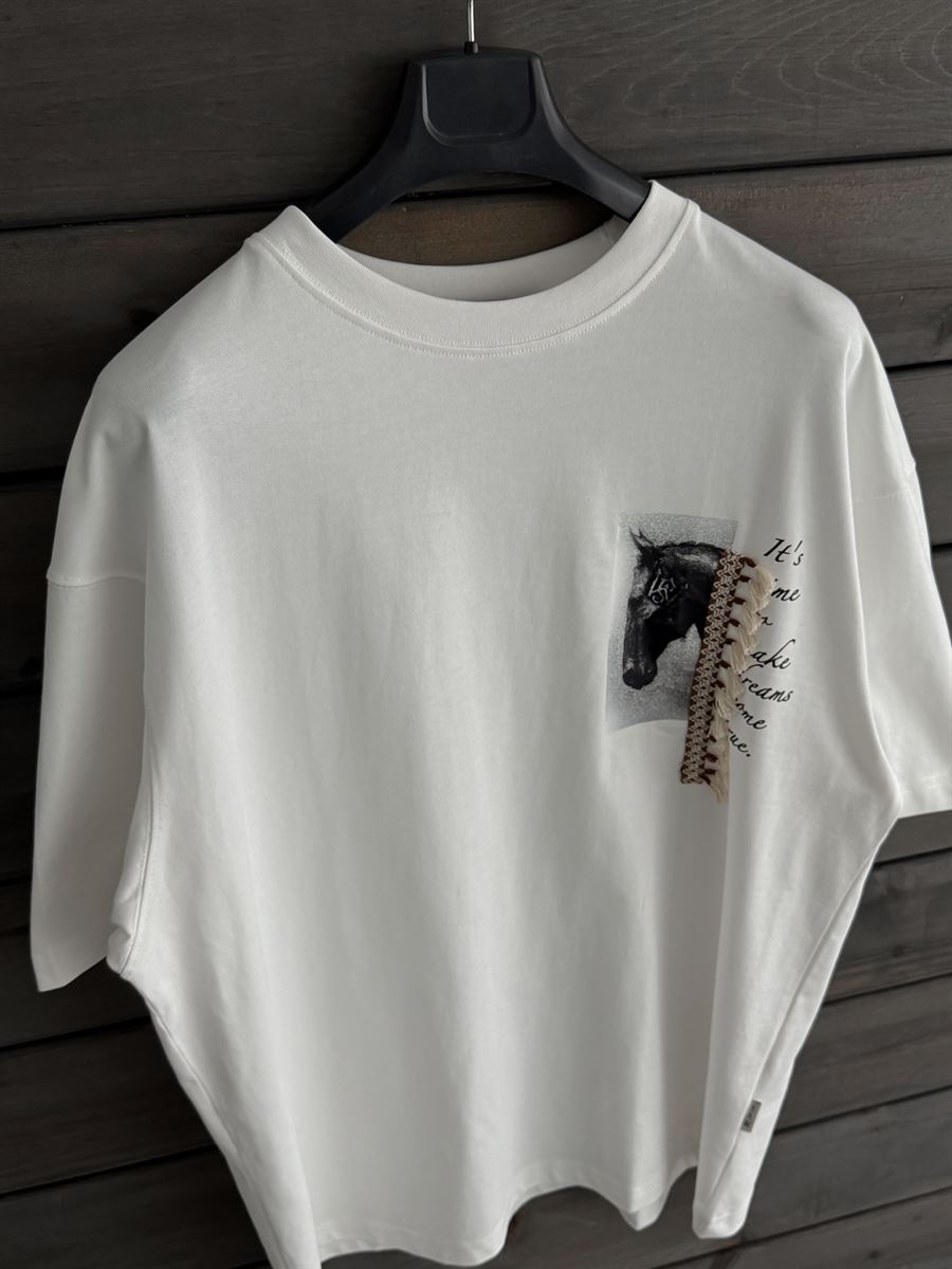 White Tassel Horse Print Oversize T-Shirt SW-5106