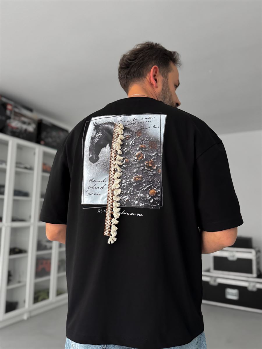 Black Tassel Horse Print Oversize T-Shirt SW-5106