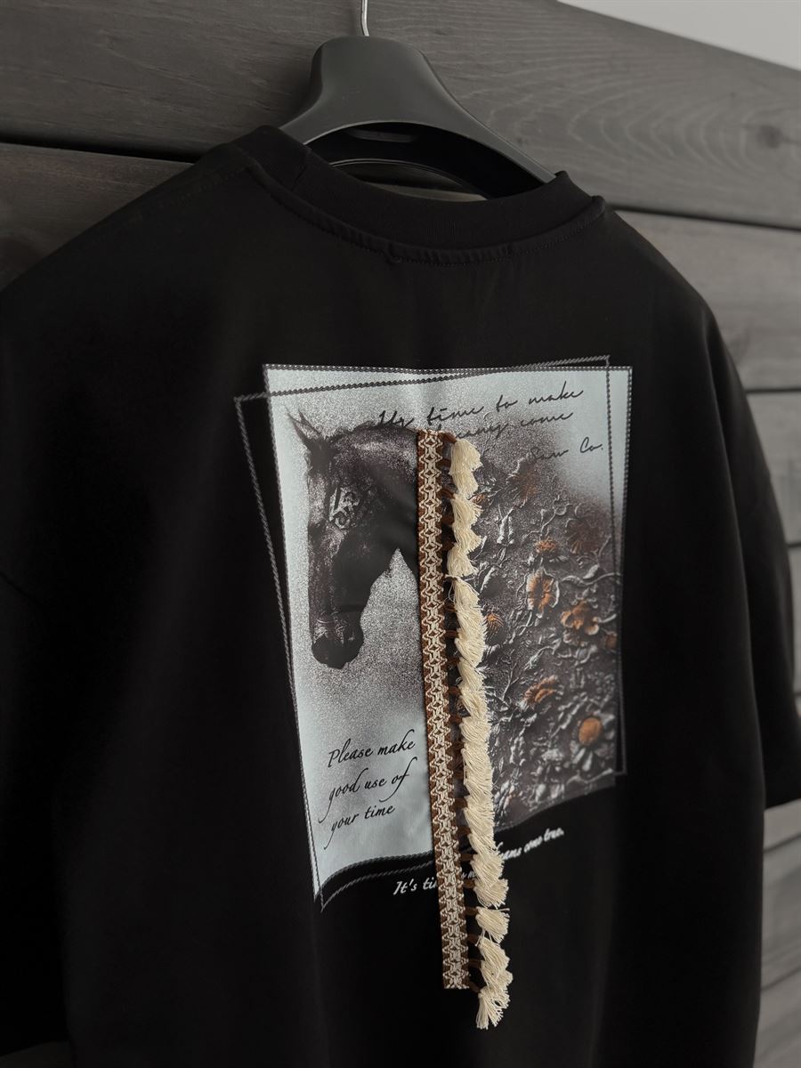 Black Tassel Horse Print Oversize T-Shirt SW-5106