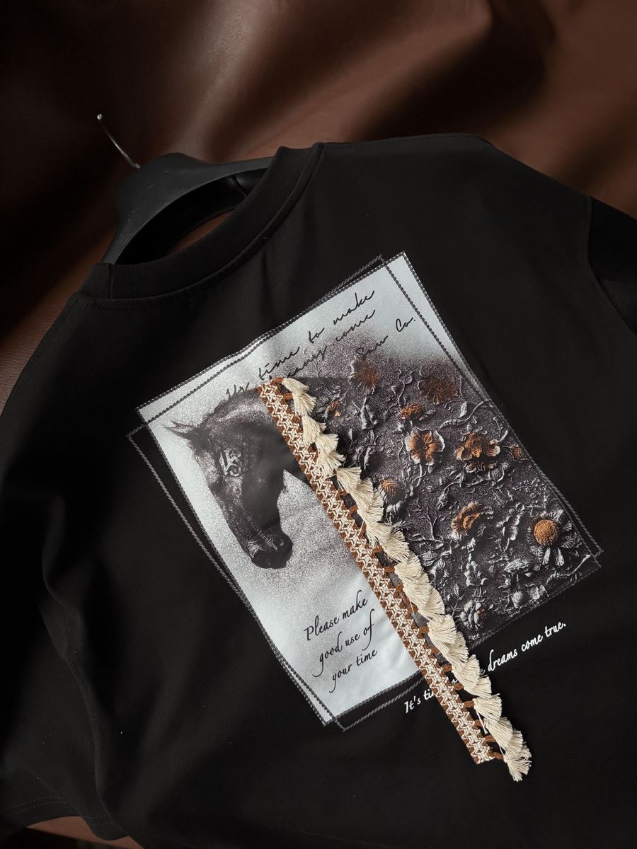 Black Tassel Horse Print Oversize T-Shirt SW-5106