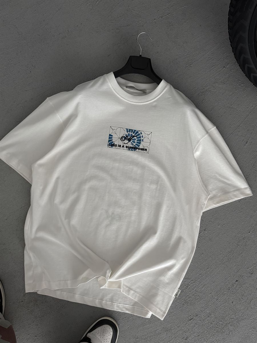White Self-Embroidered Back Print Oversize T-Shirt SW-5056