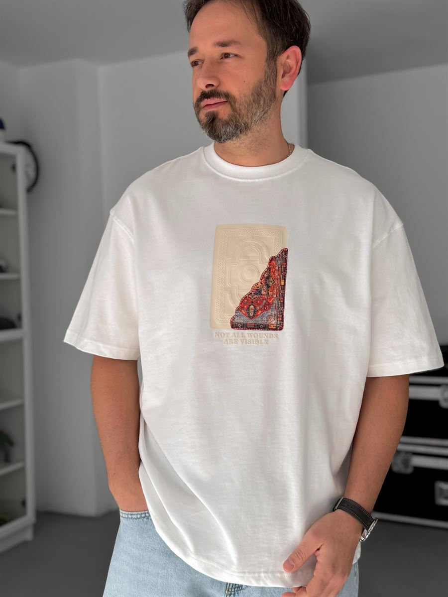 White Back Embossed Oversize T-Shirt SW-5084