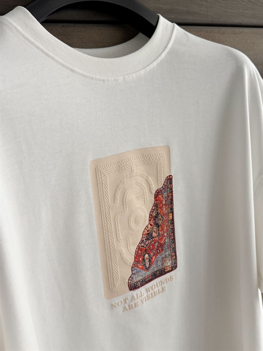 White Back Embossed Oversize T-Shirt SW-5084