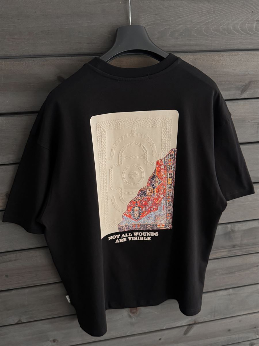 Black Back Embossed Oversize T-Shirt SW-5084