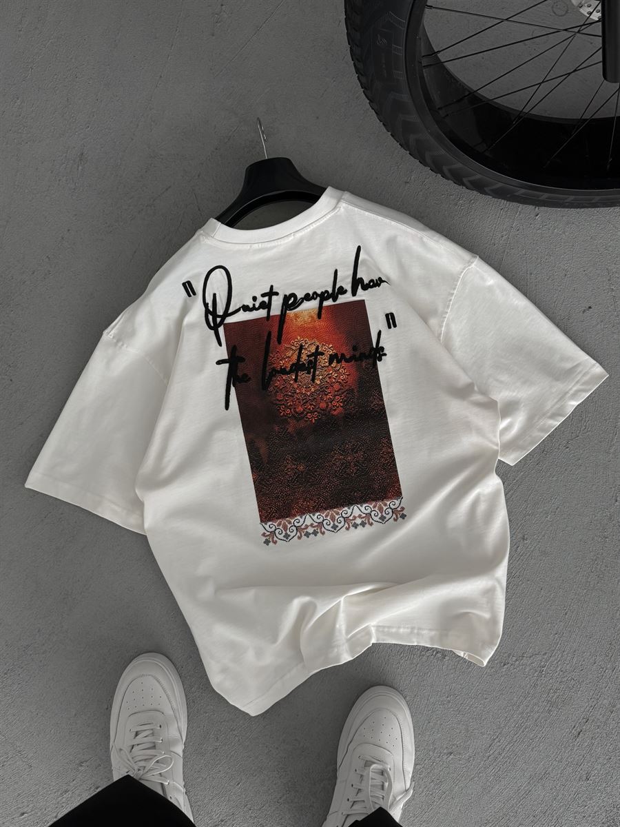 White Oversize T-Shirt with Embossed Back Embroidery SW-5116