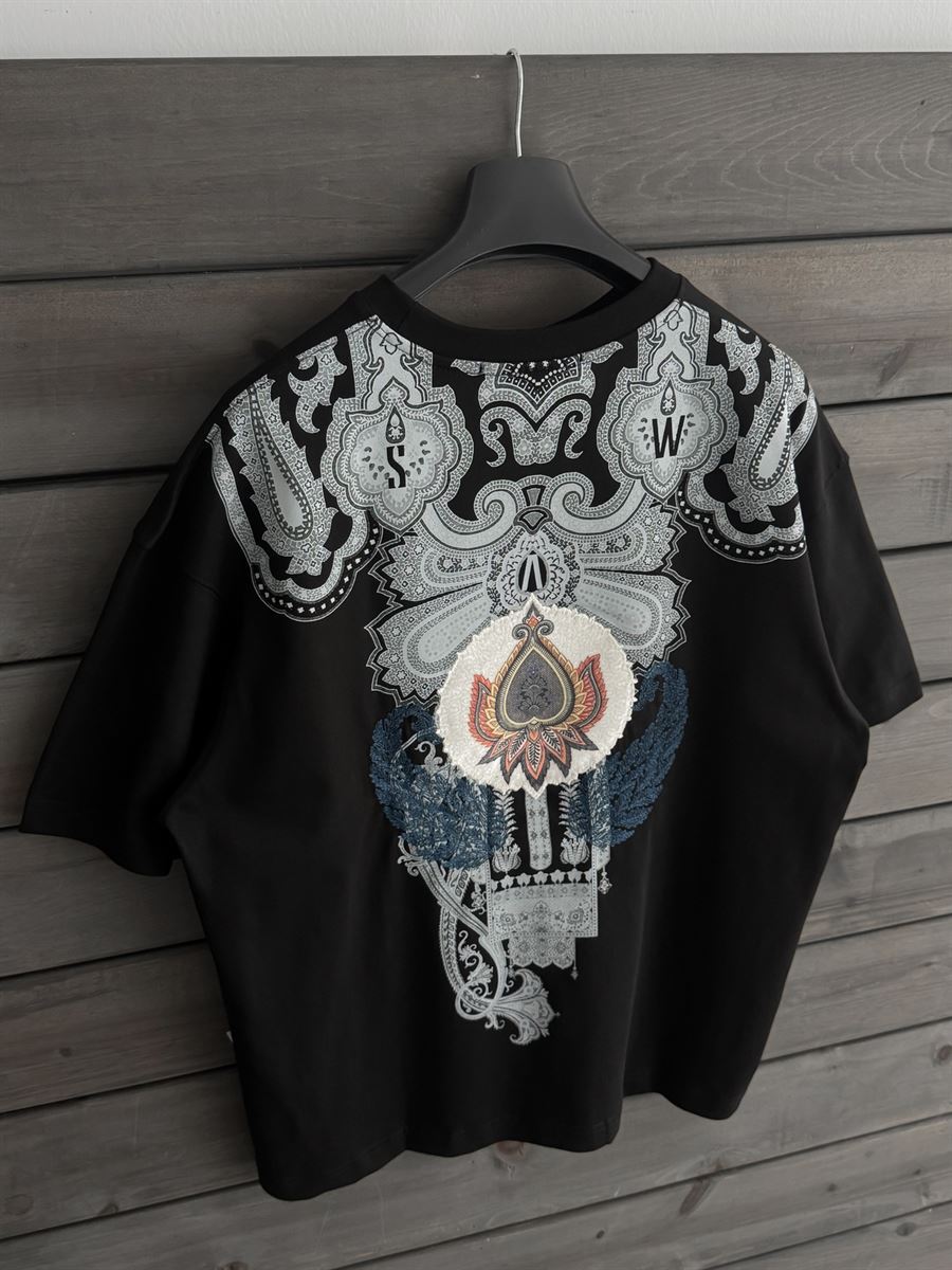 Black Embroidered Carpet Patch Oversize T-Shirt SW-5112