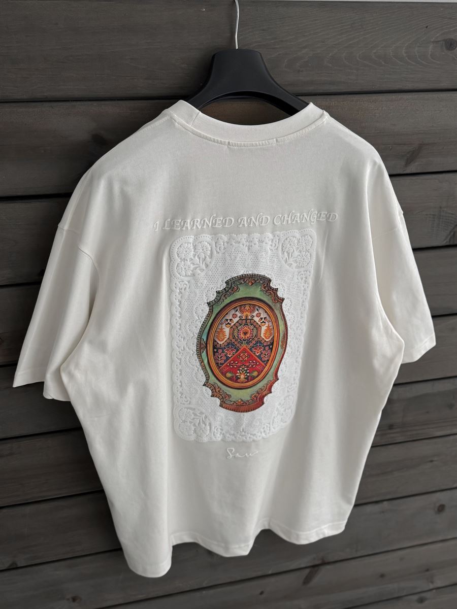 White Mirror Carpet Oversize T-Shirt SW-5092