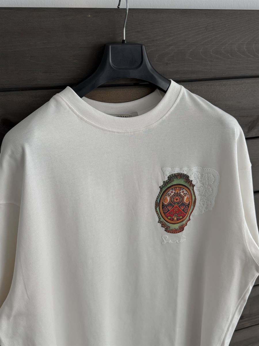 White Mirror Carpet Oversize T-Shirt SW-5092