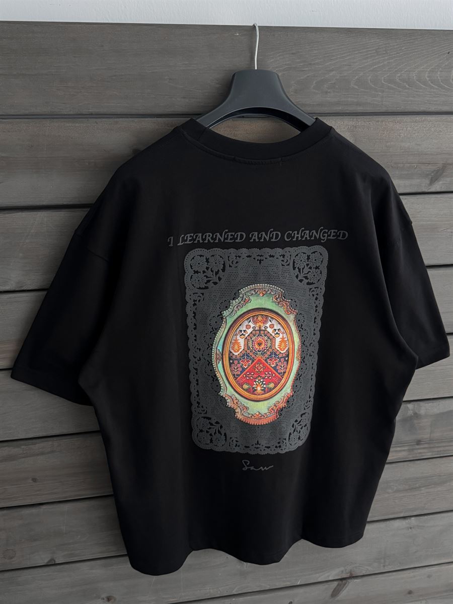 Black Mirror Carpet Oversize T-Shirt SW-5092