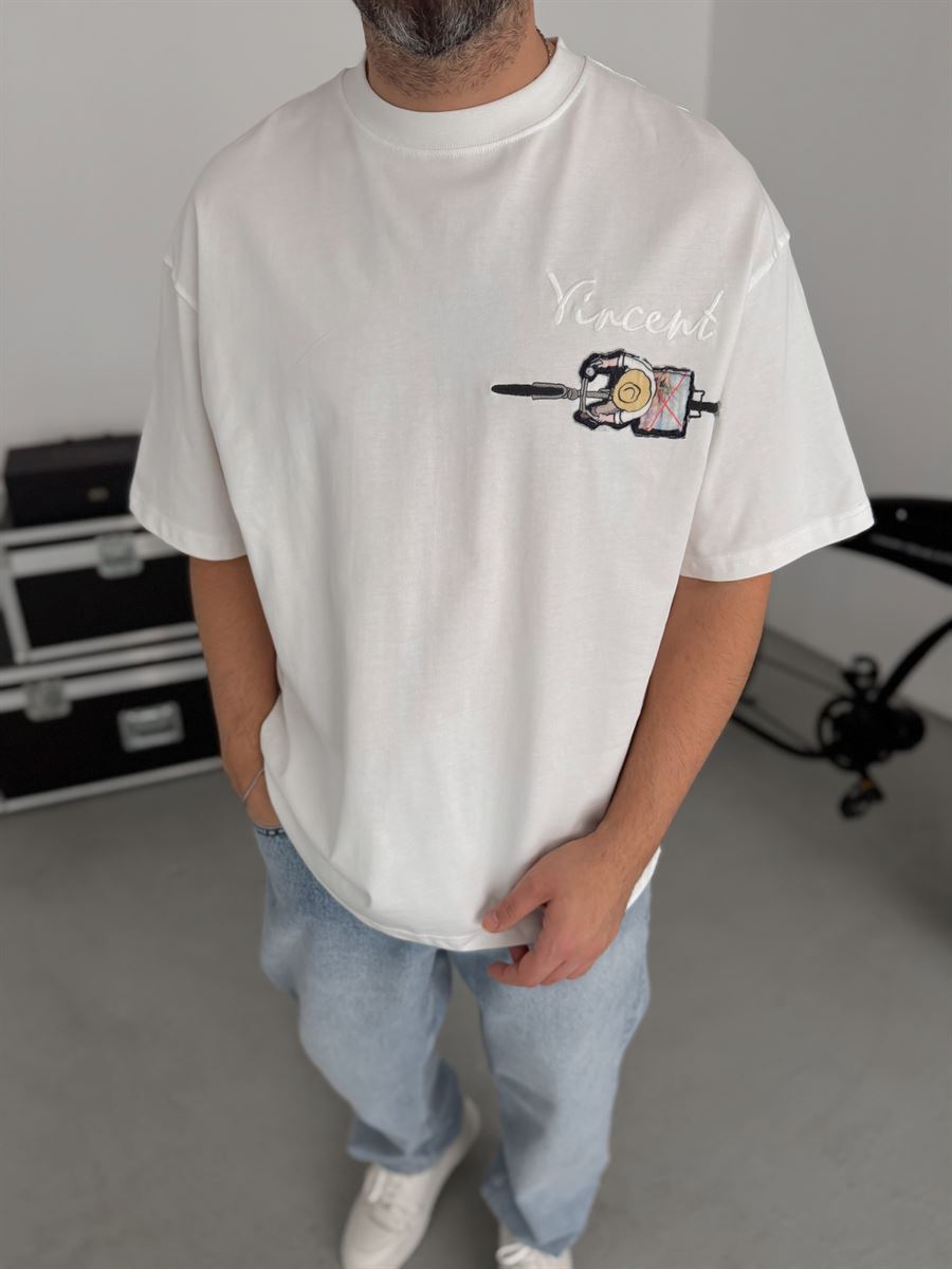 White Vincent Embroidered Oversize T-Shirt SW-5073